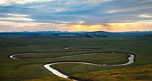 《暗黑破坏神：不朽》收入超1亿美元 用时8周